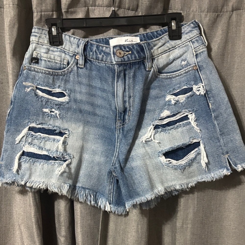 KanCan Light Blue distressed Frayed Jean Shorts super cute!!